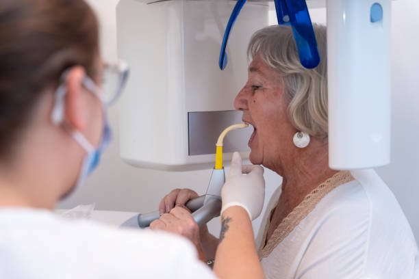 Best Emergency Gum Treatment in Maroa, IL